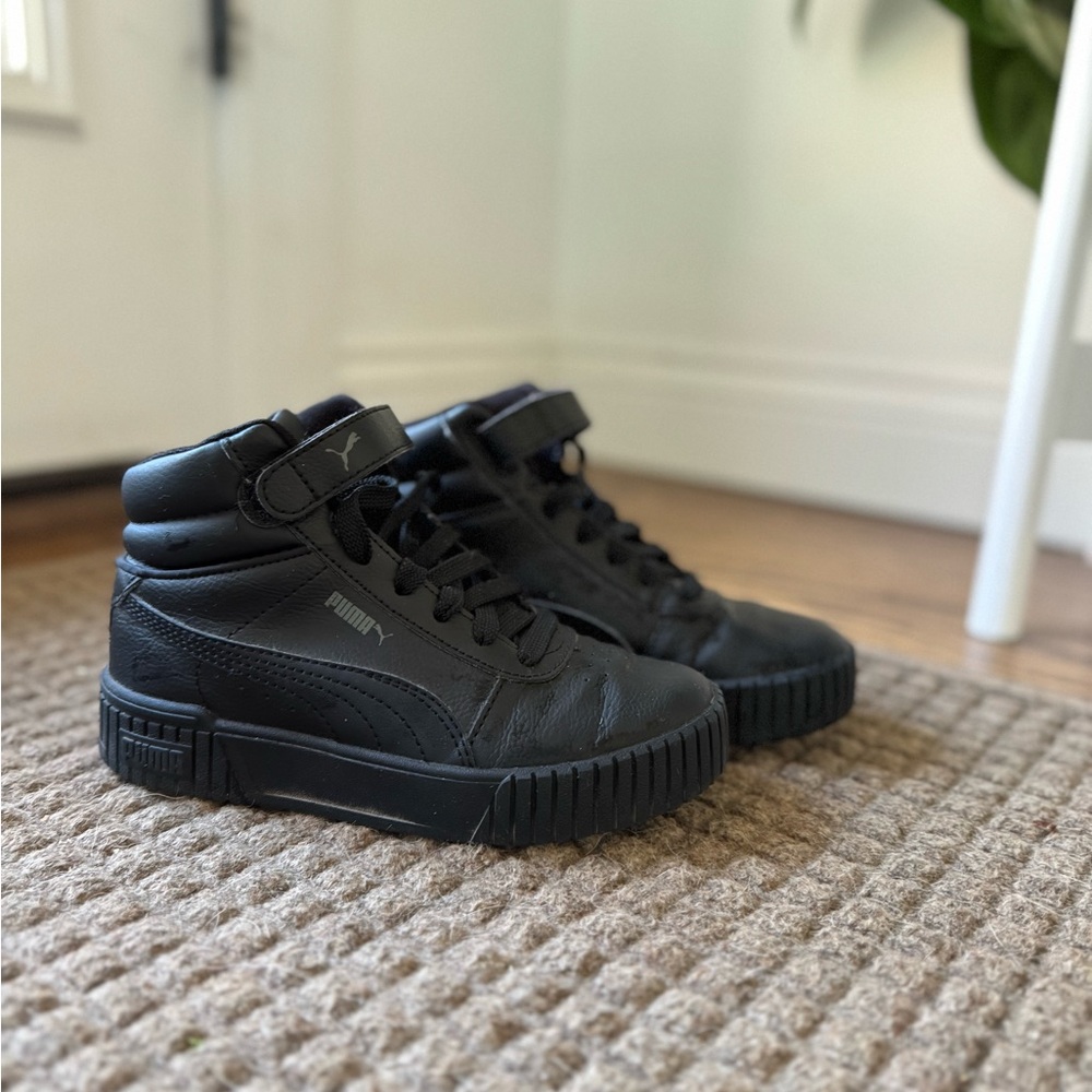 Girls Puma Black High-Top Sneakers - Sz 2